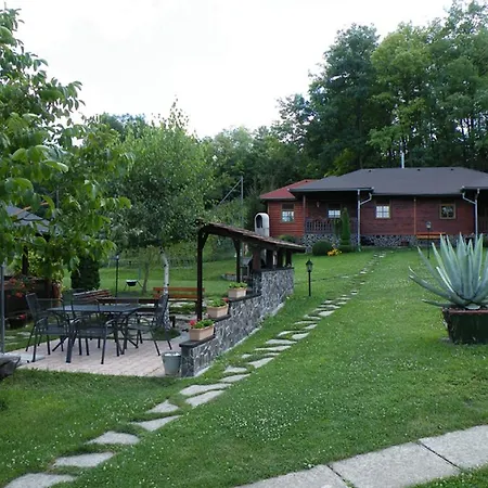 Daire Bungalovy Pri Mlyne *